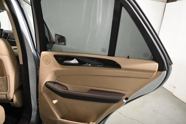 2017 Mercedes-Benz GLE 350 w/ Nav/ Blind Spot/ Safety Tec photo