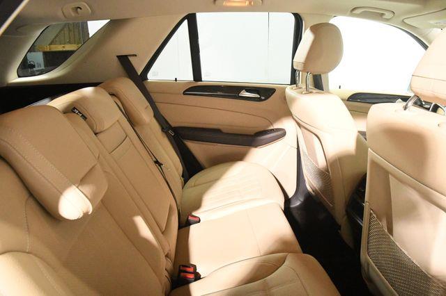 2017 Mercedes-Benz GLE 350 w/ Nav/ Blind Spot/ Safety Tec photo