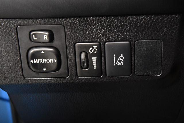 2017 Toyota RAV4 SE w/ Blind Spot/ Safety Tech photo