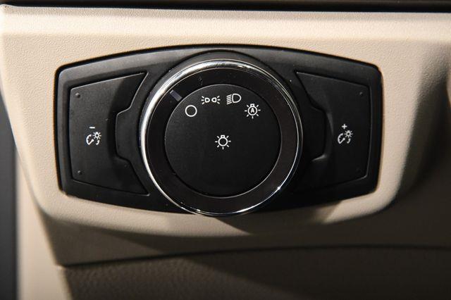 2017 Ford Fusion SE photo
