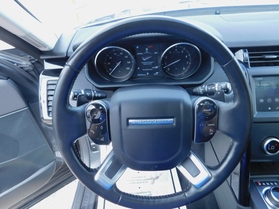 2019 Land Rover Discovery SE V6 Supercharged photo