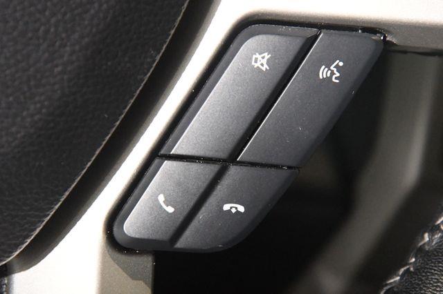 2018 Ford F-150 LARIAT w/ Safety Tech photo