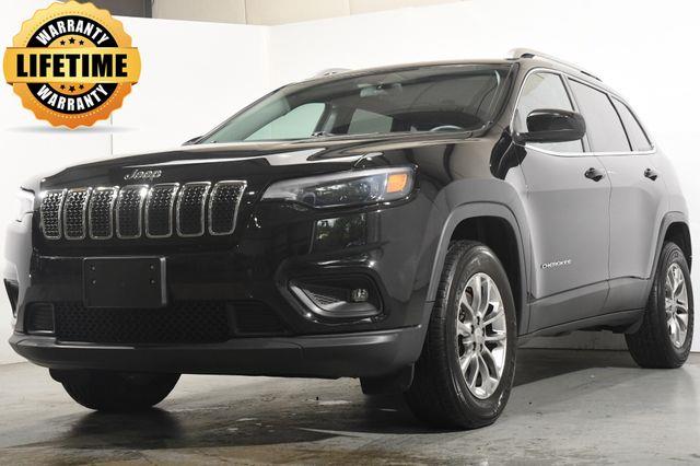 2019 Jeep Cherokee Latitude Plus w/ Safety Tech photo