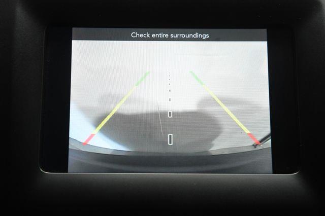 2019 Jeep Cherokee Latitude Plus w/ Safety Tech photo