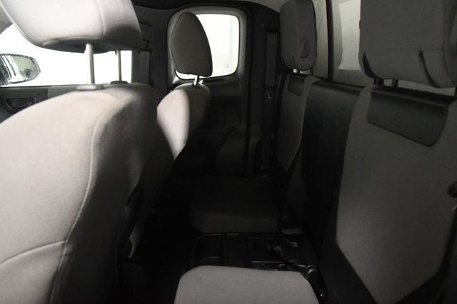 2019 Toyota Tacoma SR5 photo