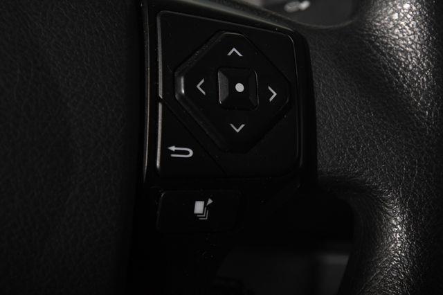 2019 Toyota Tacoma SR5 photo