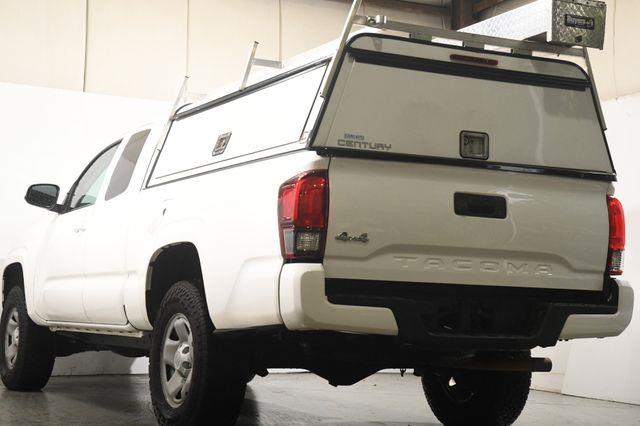2019 Toyota Tacoma SR5 photo