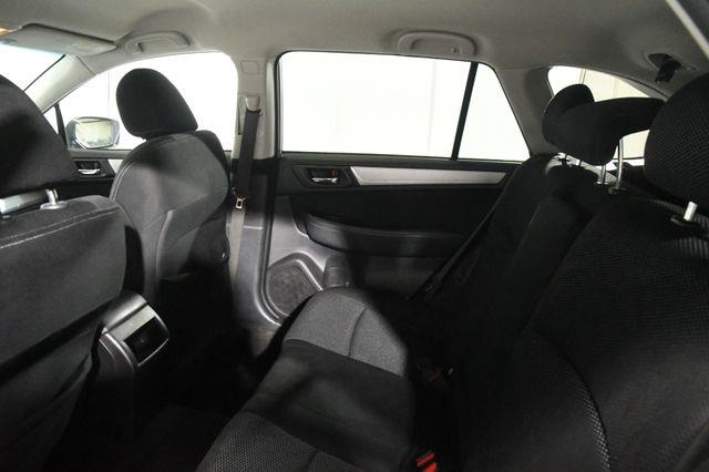 2015 Subaru Outback 2.5i Premium photo