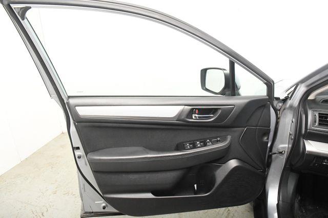 2015 Subaru Outback 2.5i Premium photo