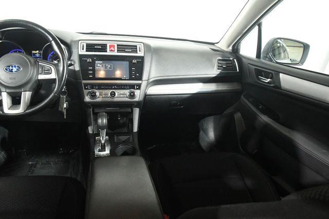 2015 Subaru Outback 2.5i Premium photo