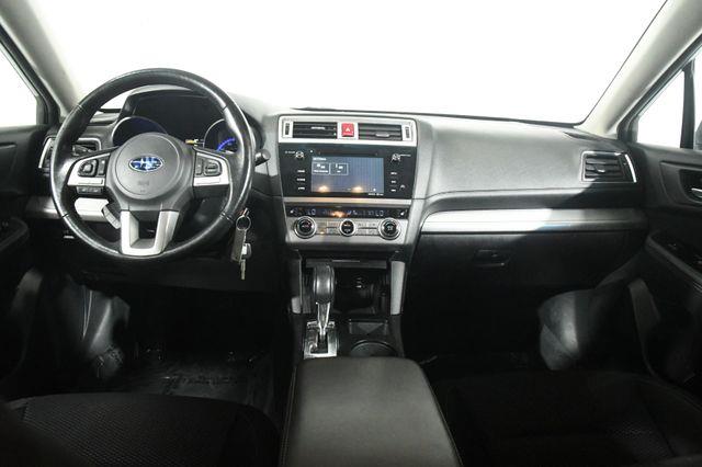 2015 Subaru Outback 2.5i Premium photo