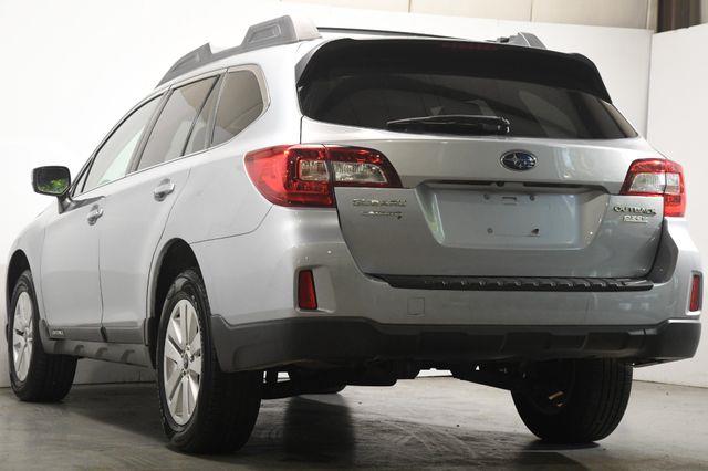 2015 Subaru Outback 2.5i Premium photo