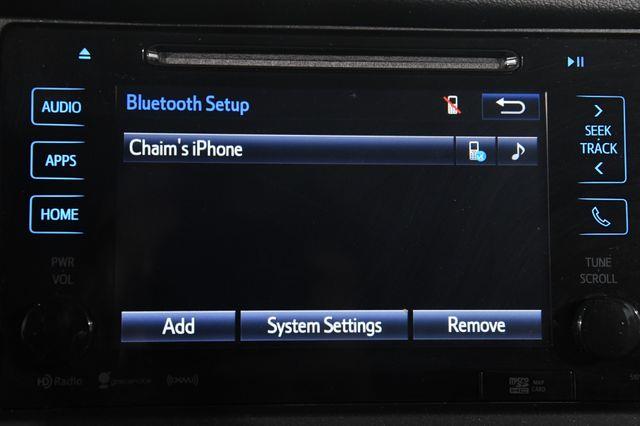2017 Toyota Sienna XLE Premium photo