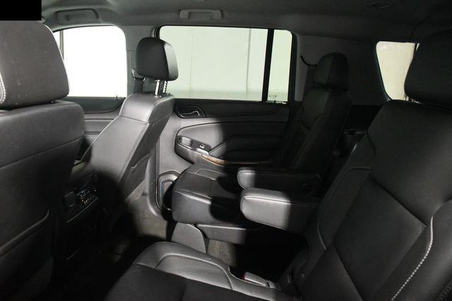 2016 Chevrolet Suburban LT w/ DvD/ Safety Tech photo