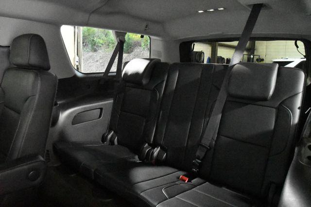 2016 Chevrolet Suburban LT w/ DvD/ Safety Tech photo