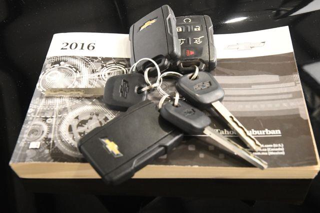 2016 Chevrolet Suburban LT w/ DvD/ Safety Tech photo