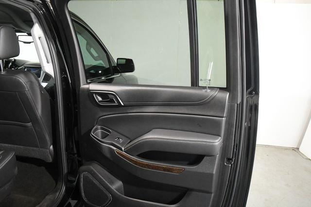2016 Chevrolet Suburban LT w/ DvD/ Safety Tech photo