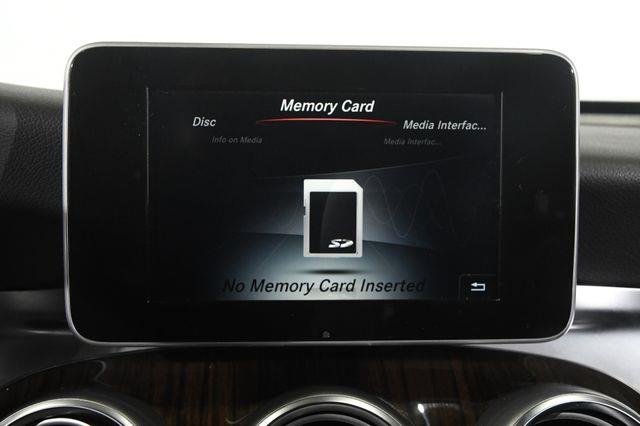 2017 Mercedes-Benz GLC 300 AMG Blind Spot/ Nav photo