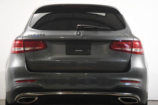 2017 Mercedes-Benz GLC 300 AMG Blind Spot/ Nav photo