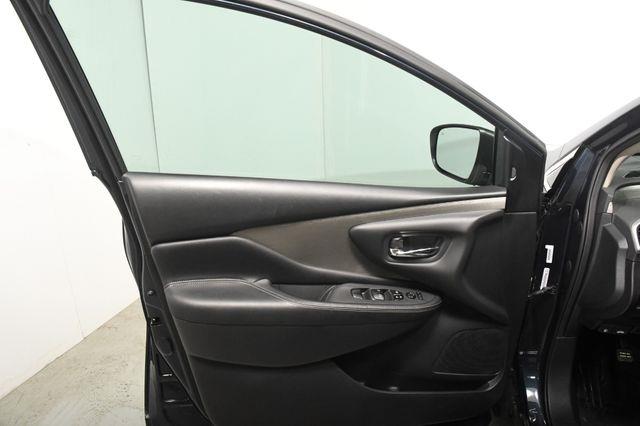 2017 Nissan Murano SV photo