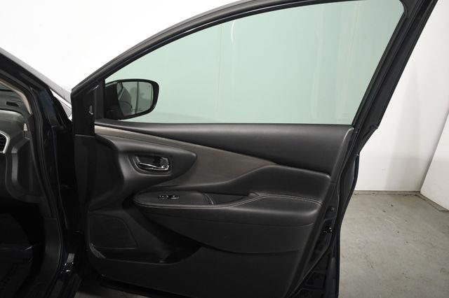 2017 Nissan Murano SV photo