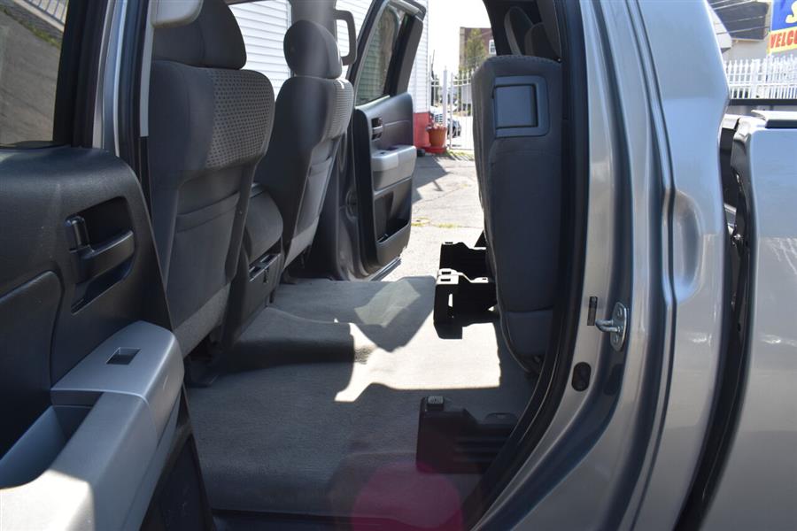 2008 Toyota Tundra SR5 photo