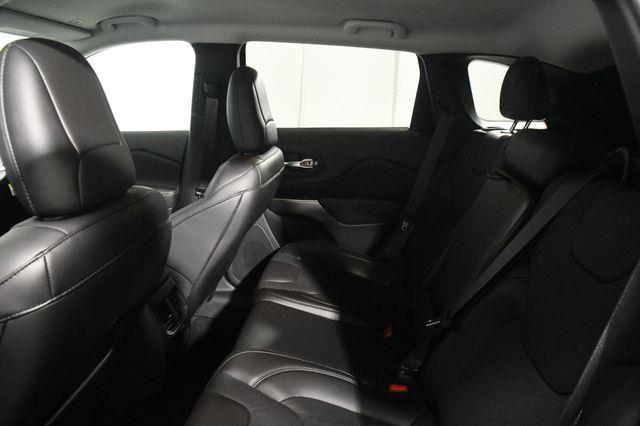 2019 Jeep Cherokee Limited photo