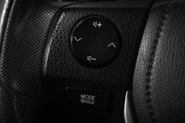 2016 Toyota RAV4 LE photo