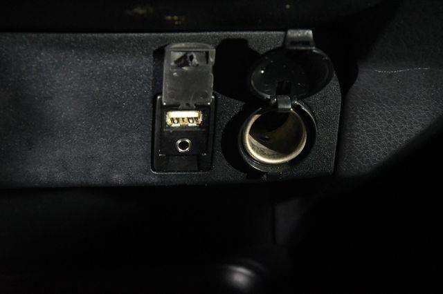 2016 Toyota RAV4 LE photo