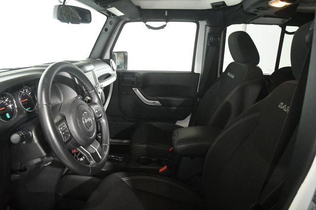 2016 Jeep Wrangler Unlimited Sahara photo