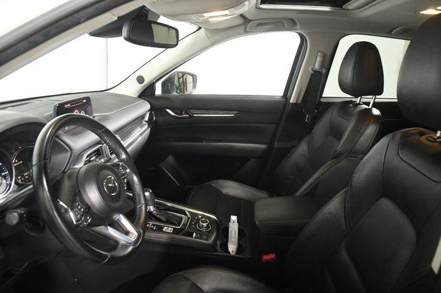 2017 Mazda CX-5 Grand Touring photo