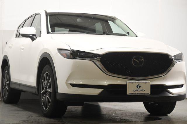 2017 Mazda CX-5 Grand Touring photo