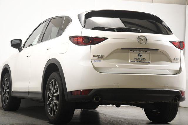 2017 Mazda CX-5 Grand Touring photo