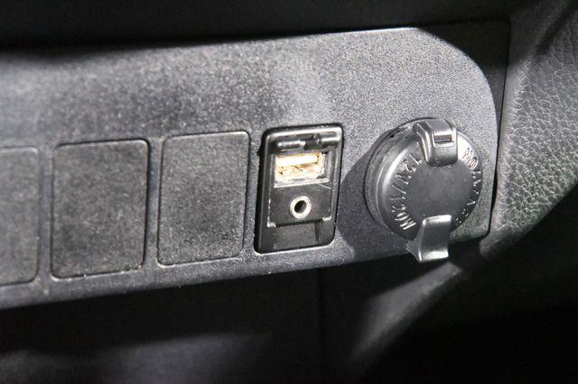 2017 Toyota RAV4 Hybrid XLE photo