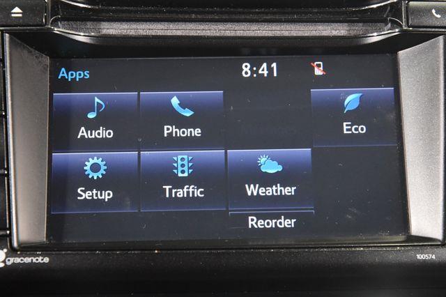 2017 Toyota RAV4 Hybrid XLE photo