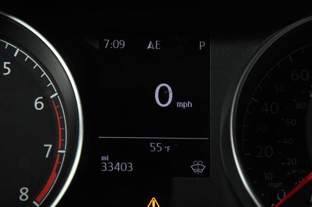 2017 Volkswagen Golf Alltrack SE photo