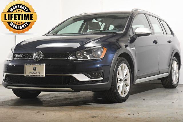 2017 Volkswagen Golf Alltrack SE photo