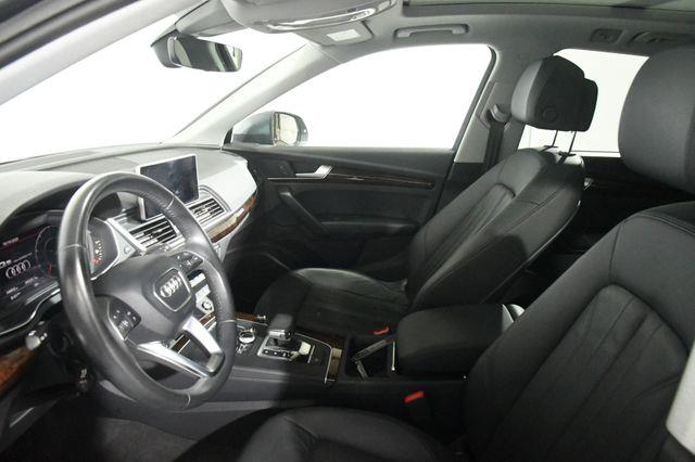 2018 Audi Q5 Tech Premium w/ Virtual Cockpi photo