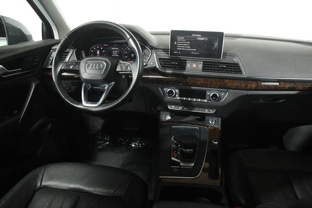 2018 Audi Q5 Tech Premium w/ Virtual Cockpi photo