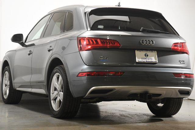 2018 Audi Q5 Tech Premium w/ Virtual Cockpi photo