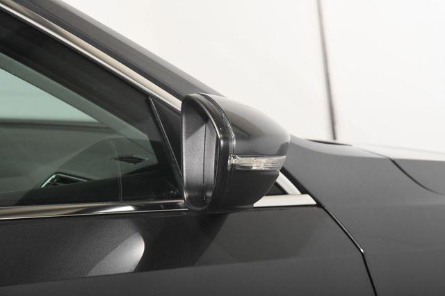2017 Volkswagen Passat 1.8T S photo
