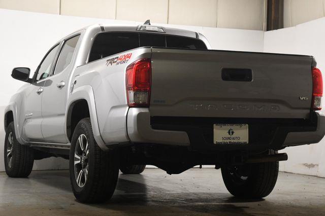 2017 Toyota Tacoma TRD Off Road photo