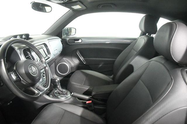 2013 Volkswagen Beetle TDI photo