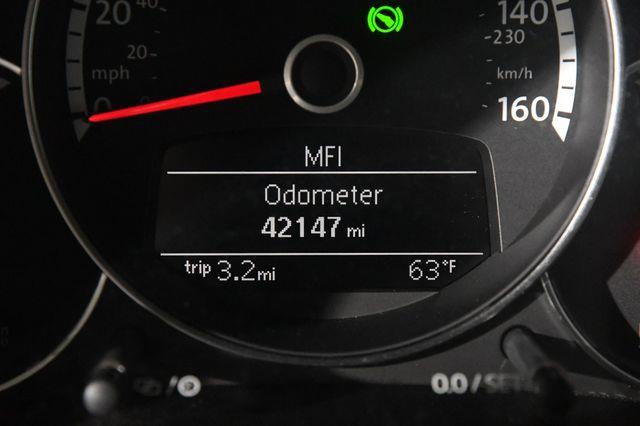 2013 Volkswagen Beetle TDI photo