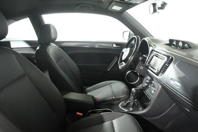 2013 Volkswagen Beetle TDI photo