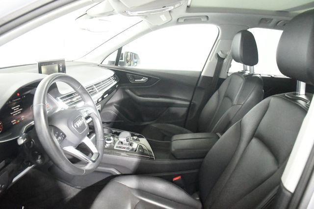 2017 Audi Q7 Premium Plus w/ Virtual Cockpi photo
