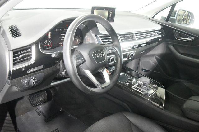 2017 Audi Q7 Premium Plus w/ Virtual Cockpi photo