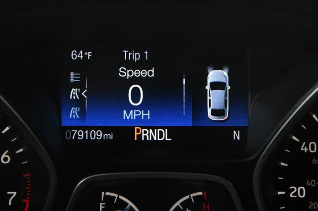2016 Ford Focus SE w/ Heated Seats photo