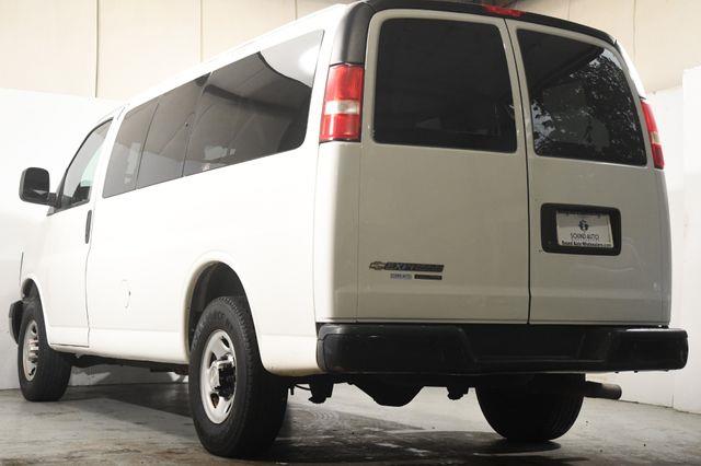2012 Chevrolet Express 2500 LS 2500 photo