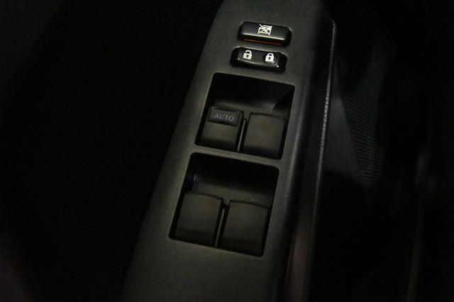 2017 Toyota RAV4 LE photo